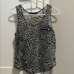 Topshop Petite Animal Print Sleeveless Blouse - Black and Gray
